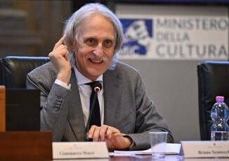 Assoconcerti da concerti dal vivo indotto da 45 mld per economia serve sostegno