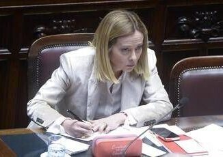 Bagarre alla Camera sul Manifesto di Ventotene Meloni attacca ira opposizione