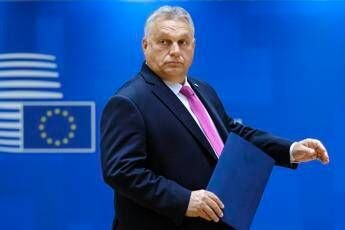 Consiglio Ue, niente intesa a 27 sull’Ucraina: la frattura dell’Ungheria di Orban
