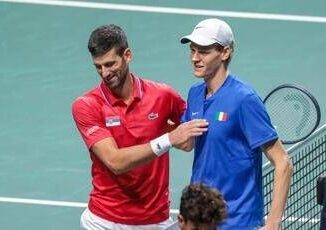 Djokovic e antipatia per Sinner lex preparatore Tutto e iniziato in Coppa Davis