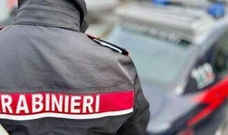 Donna precipita dal balcone nel Catanzarese fermato il marito