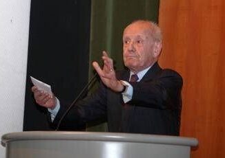 E morto Filippo Maria Pandolfi esponente di spicco della Democrazia cristiana e piu volte ministro