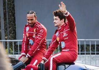 Ferrari la gag tra Hamilton e Leclerc Ti dico cosa faremo in Australia Video