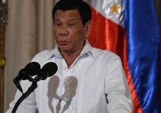 Filippine ex presidente Duterte arrestato per crimini contro lumanita