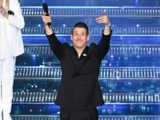 Francesco Gabbani a Verissimo chi e il cantautore dagli esordi allamore per lambiente