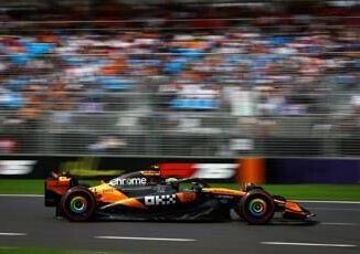Gp Australia pole Norris con McLaren e disastro Ferrari