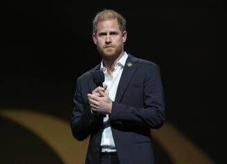 Harry lascia lente di beneficenza fondato in onore di Lady D cosa e successo