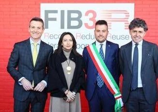 Hera presenta Fib3R impianto che rigenera la fibra di carbonio