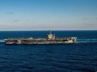 Houthi attaccano portaerei Usa nel Mar Rosso LAmerica ci ha aggredito