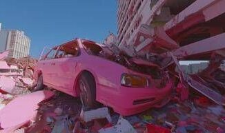 Iconic Art System presenta Crash alla Sala Romanelli della Reggia di Caserta una venere alta 4 metri omaggia la donna contemporanea