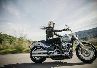 La primavera e alle porte ecco come scegliere lassicurazione moto piu adatta alle proprie esigenze