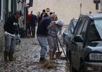 Maltempo ancora allerta rossa in Emilia Romagna e Toscana