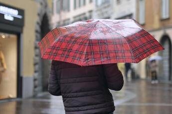 Maltempo, oggi è allerta gialla in 8 regioni per piogge e forti temporali