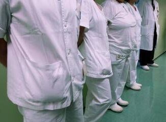 Medici pagano 4 mld di Irpef sindacato Cimo Stipendi bassi e fuga allestero
