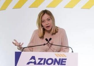 Meloni Ue senza difesa come una comunita hippie