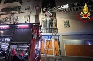 Montecatini due morti in incendio in condominio vittime sono zia e nipote