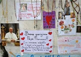 Per Papa Francesco ancora una notte tranquilla come sta cosa dice il Vaticano