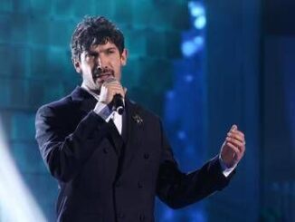Pierdavide Carone a Verissimo chi e il cantautore da Amici alla vittoria a Ora o mai piu