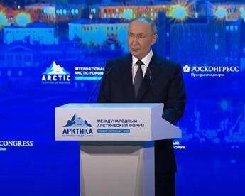 Putin: “Groenlandia non riguarda Russia, Nato cerca scontro nell’Artico”
