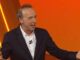 Roberto Benigni il saluto per Papa Francesco Che guarisca presto e meraviglioso