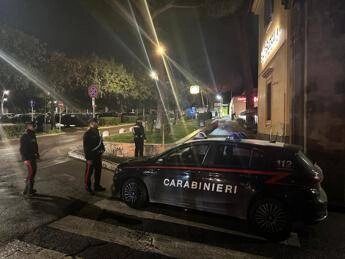 Roma 16enne accoltellato a Frascati durante lite con coetanei gravissimo