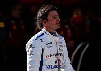 Sainz inizio da incubo fuori a Melbourne 13esimo in Cina. E Albon vola