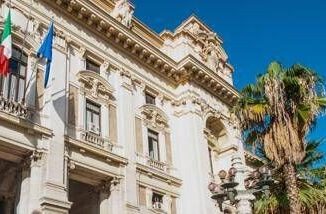 Scuola stop asterisco e schwa nelle comunicazioni ufficiali la circolare