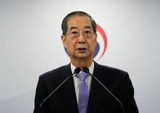 Sudcorea corte costituzionale respinge impeachment per Han Duck soo
