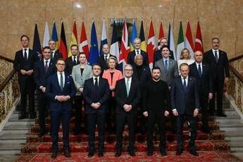 Ucraina, Meloni: “Zelensky dispiaciuto per colloquio Trump. Andrò alla Casa Bianca”