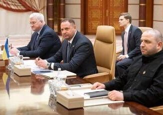 Ucraina colloqui a Gedda tra Usa e Kiev Discusso sia accordo su minerali che tregua parziale