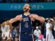Un gol di Totti per la tripla di Curry Golden State lo celebra con telecronaca di Zampa