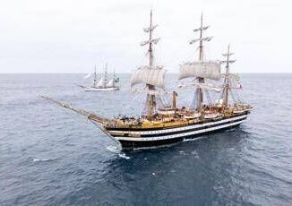 Venezia 3 giorni di eventi per la citta con nave Amerigo Vespucci e il Villaggio in Italia