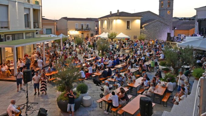 Arzachena, un calendario eventi per celebrare il territorio: aperto il bando per le proposte 2025 1 Eventi a Arzachena