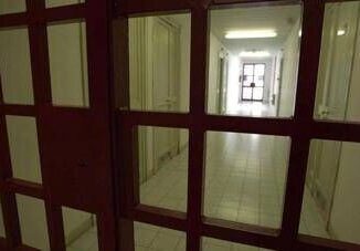 Accumula condanne per oltre 15 anni di carcere ma e sempre incinta arrestata 31enne