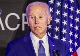 Biden torna e attacca Trump: "Devastazione in meno di 100 giorni" 3 Biden torna e attacca Trump Devastazione in meno di 100 giorni