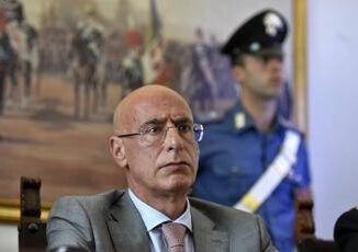 Caltanissetta Prestipino indagato. Procuratore nazionale antimafia gli revoca deleghe a indagini