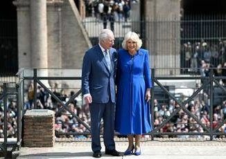Carlo e Camilla 20 anni di matrimonio lanniversario festeggiato a Roma