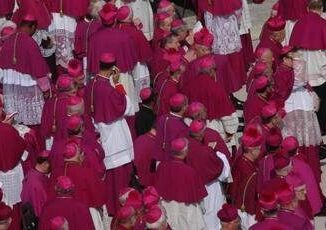Cei salta testo finale su donne coppie gay e trasparenza Assemblea generale rinviata
