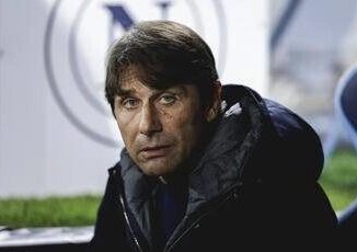 Conte tra Napoli e la tentazione Juve corsa scudetto decisiva per il futuro