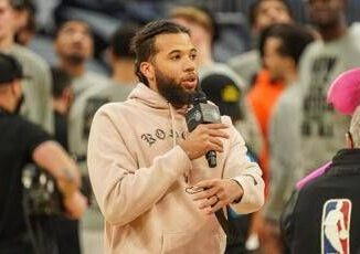Da rookie dellanno in Nba a. pugile la nuova vita di Carter Williams