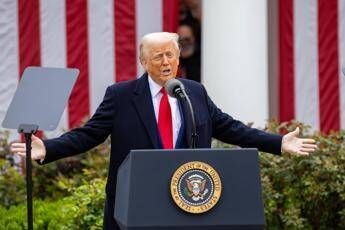 Dazi, Trump: “Ue intelligente a evitare misure di ritorsione, con Cina troveremo accordo”