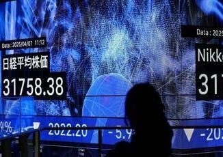 Dazi crollano le Borse asiatiche. Trump esulta Ora i Paesi vogliono trattare