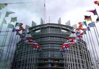 Difesa europea Europarlamento approva Relazione Pd dice si M5S attacca