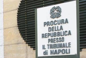 Giallo nel Napoletano 15enne rapito e rilasciato in poche ore