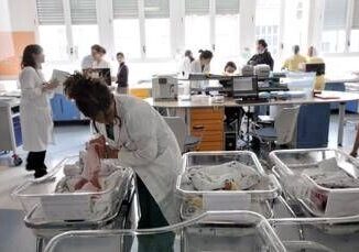 Ho perso 2 figlie per una malattia metabolica rara. Ora lotto per lo screening neonatale