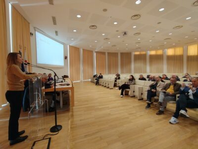 Caos nella Conferenza Socio Sanitaria della Gallura: il blitz di Acciaro fallisce 1 Addis discute la lettera di Acciaro