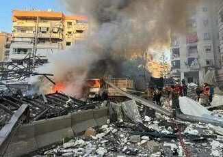 Israele bombarda edificio a Beirut Ospitava strutture Hezbollah