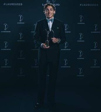 Laureus Awards, Duplantis è lo ‘Sportivo dell’Anno’, Simon Biles vince tra le donne