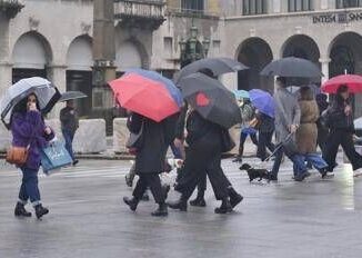 Maltempo sette regioni in allerta meteo piu a rischio Piemonte Valle dAosta Lombardia e Sardegna