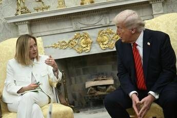 Meloni nella ‘tana’ di Trump, strappa sì a incontro con Ue